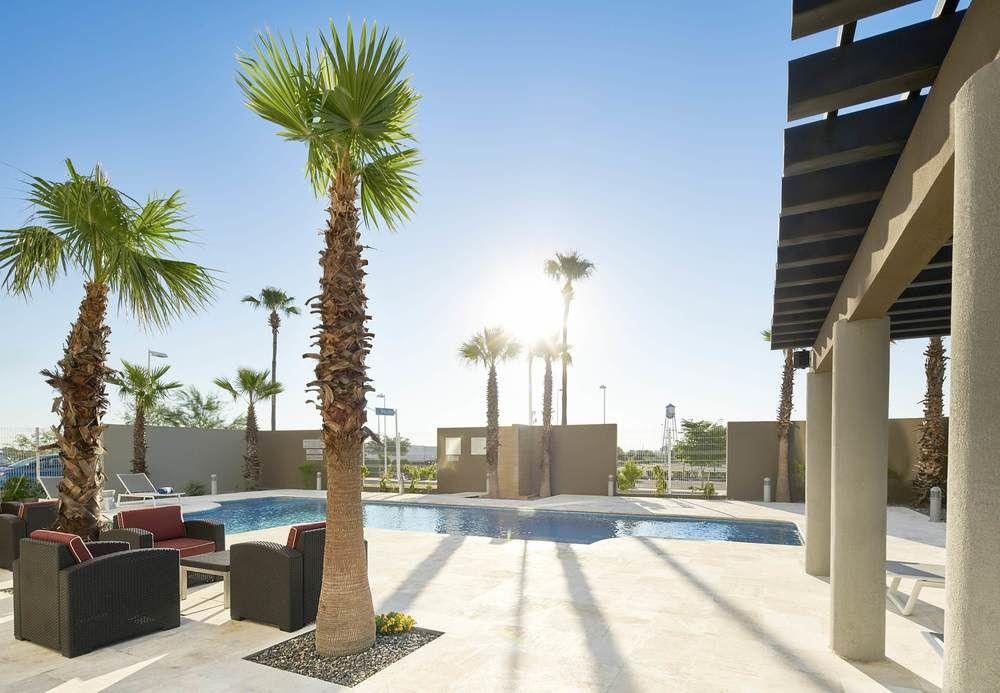 Courtyard By Marriott Hermosillo Exteriör bild