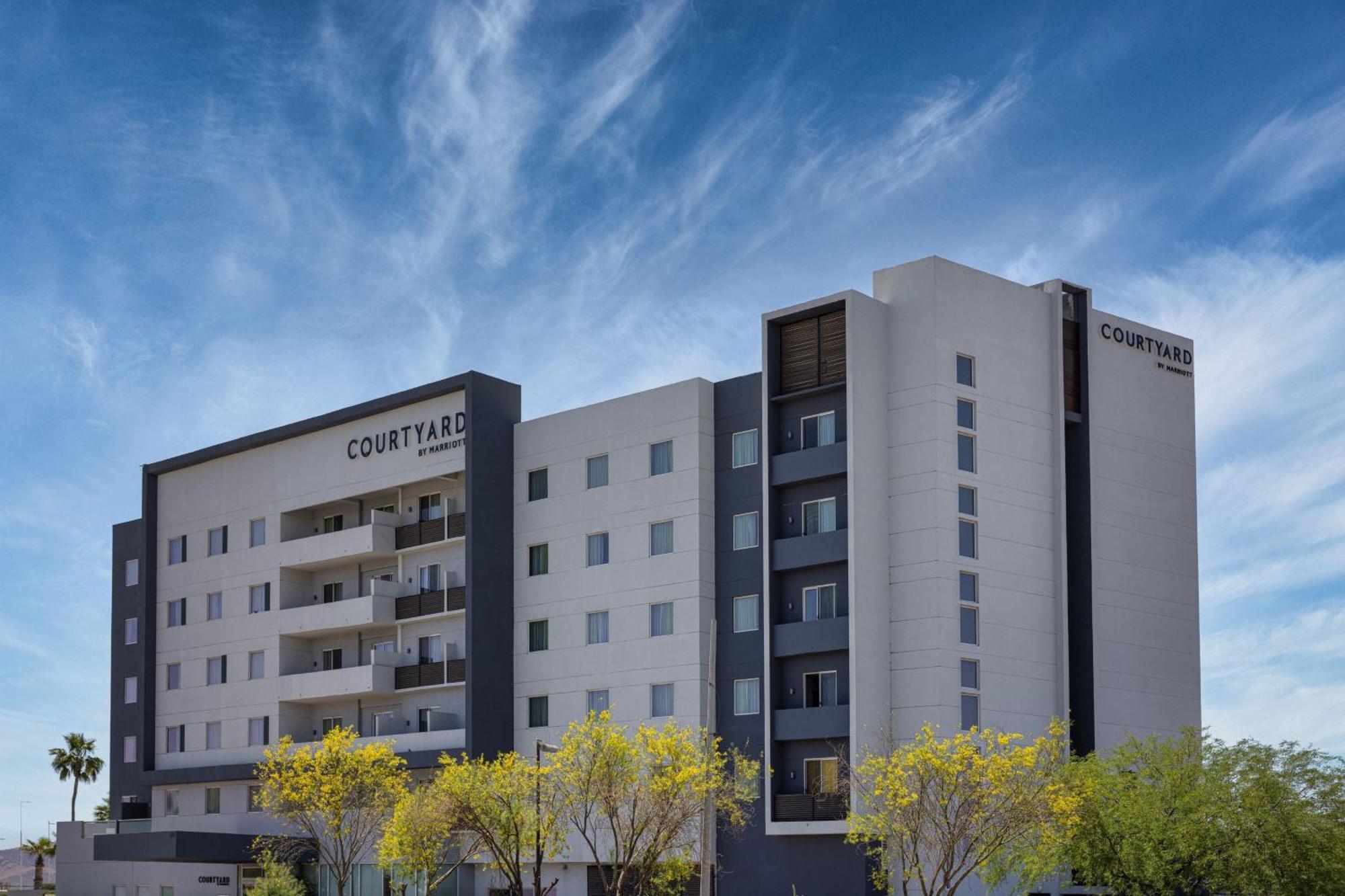 Courtyard By Marriott Hermosillo Exteriör bild